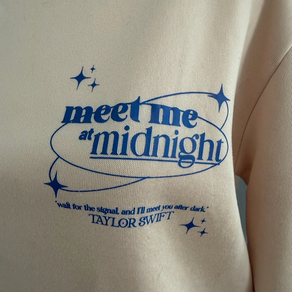 Cream Sweatshirt with Blue Graphic Meet Me At Midnight Taylor Swift